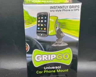 GripGo Universal Car Phone Mount New in Box
