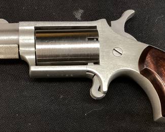 NAA NORTH AMERICAN ARMS COMPANION .22cal CAP & BALL 5 SHOT REVOLVER