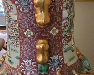Exquisite Details on Chinese Floor Vases