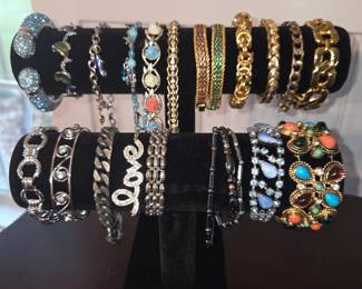 Faux goldtone or silver & metal underlay bracelets. 