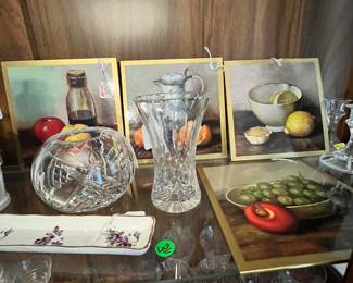 Crystal vases and 4 vintage fruit pictures 