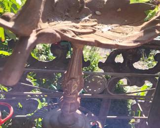 Small Bird Feeder/Bath