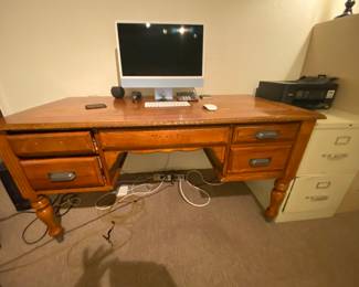 oak desk
