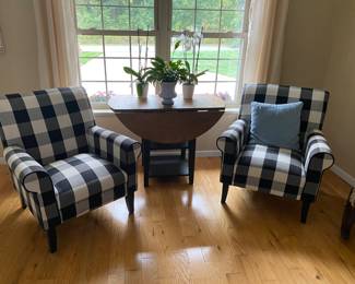 2 buffalo check chairs, 1 game style table