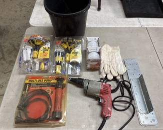Milwaukee Screw Shooter, Bulb Changing Kits & More
