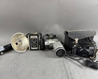 Sony DSC F717, Kodak Duaflex & More