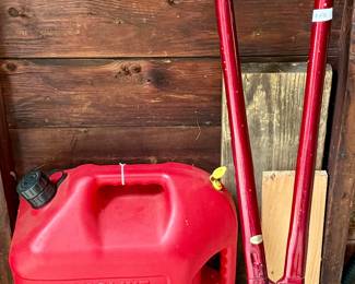 Gas Can and Bolt Cutters