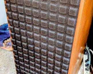 Old school floor speakers, Marantz.