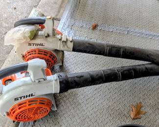 Stihl blowers, one like new, one for parts or repair.