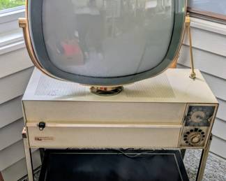 Rare! Vintage 1959 Philco predicta siesta TV television with original stand!