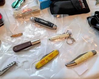 Collectible pocket knives.