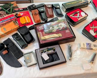 Schrade, ducks unlimited, collector pocket knives.