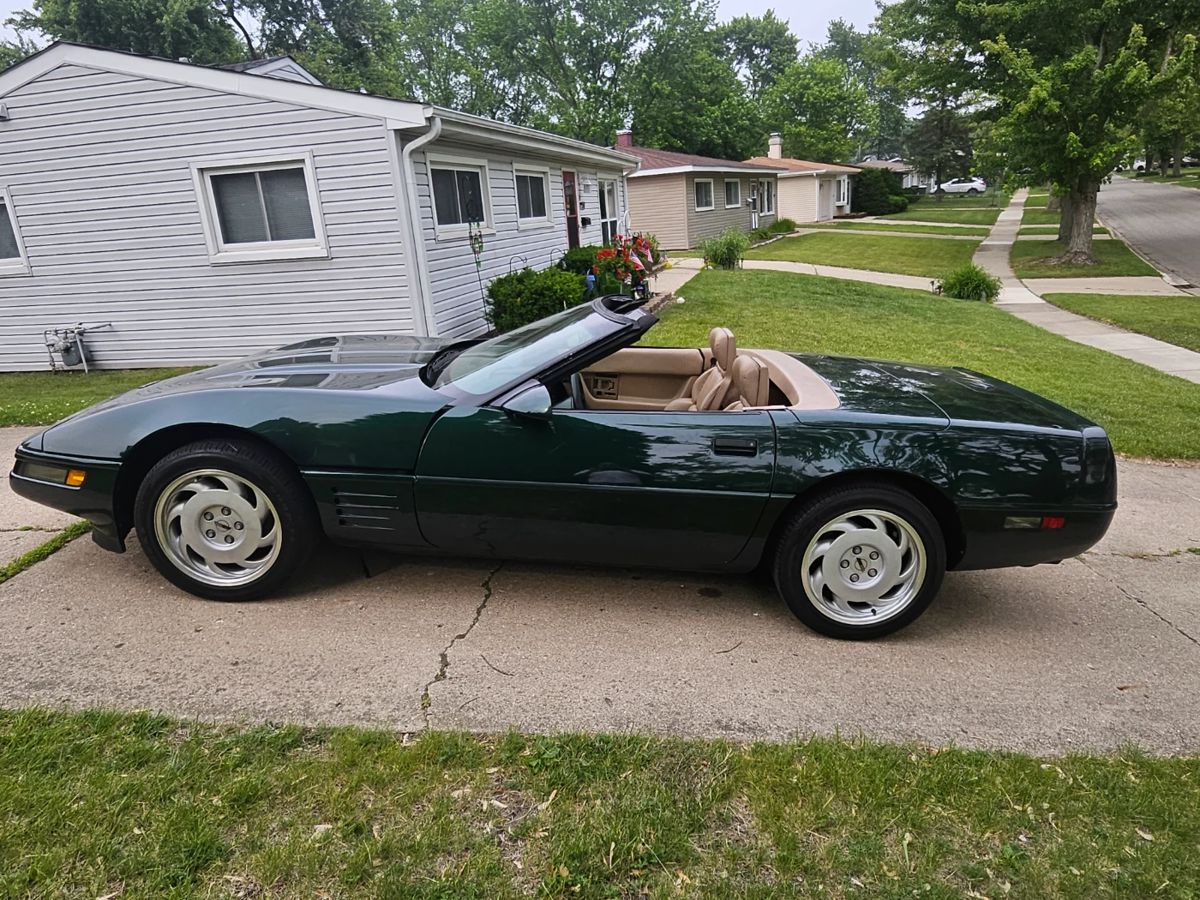 1992 CORVETTE CONVERTIBLE 