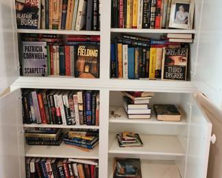 Many books to choose from.  Among the many authors are James Patterson, Patricia Cornwall, Joy Fielding - just too many to list.  We also have religious books.