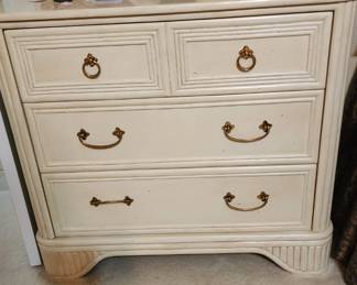 Low chest/night stand