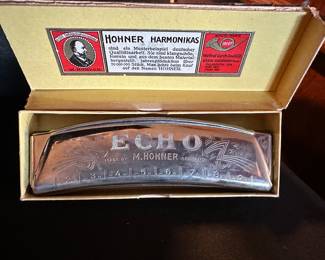 Echo harmonica 