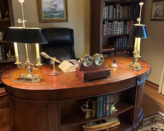 Beautiful kidney shaped wood writing desk 