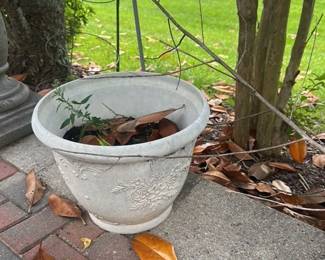 Terracotta and White Decorative Planters 