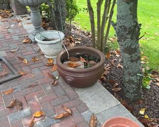Terracotta and White Decorative Planters 