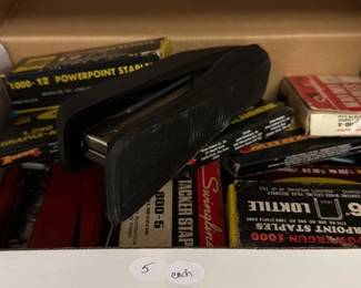 Swingline Powergun 1000 Staple Gun with Staples 