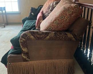 Daybed with Decorative Pillows and Throws 