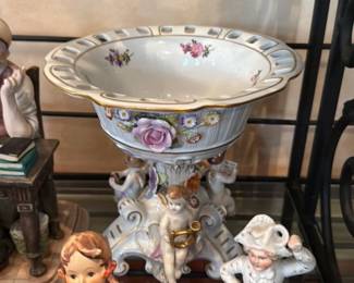 Capodimonte Porcelain Figural Centerpiece Bowl 