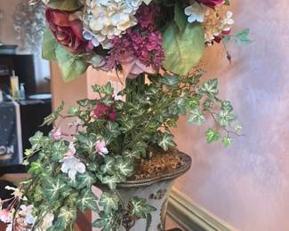 Vintage Floral Arrangement in Porcelain Vase 