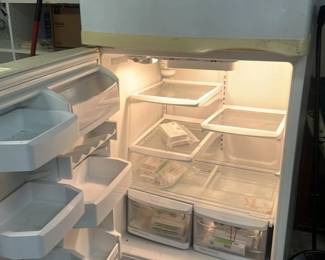 White Top Freezer Refrigerator