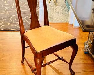 Small Queen Anne style desk/vanity chair...
