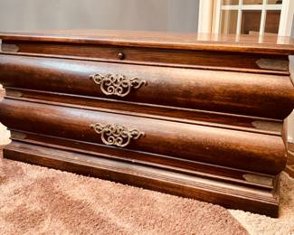 Vintage Lane cedar chest...