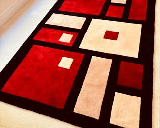 5'3"x8' Chinese color blocked wool rug...