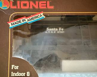 Lionel Santa Fe Train Car