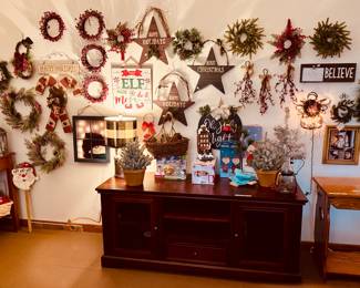 Christmas Decor Galore!