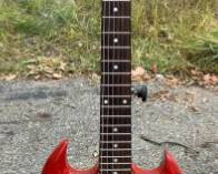GIBSON MAESTRO SG GUITAR