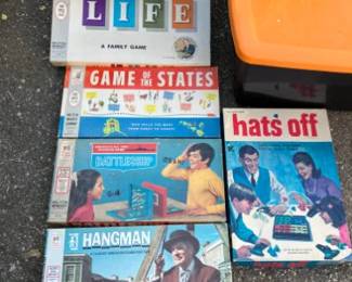 VINTAGE BOARD GAMES