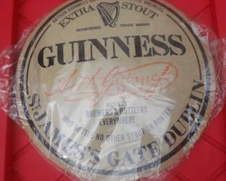 GUINES SIGN