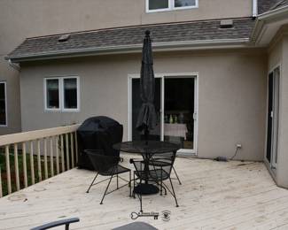 637Back Yard