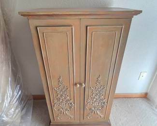 Lot #213 - Sewing Craft Hobby Cabinet With Carved Panels