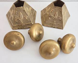 Lot #54 - Antique Art Nouveau Fleur-de-Lis Lamp Shades & Brass Door Knobs