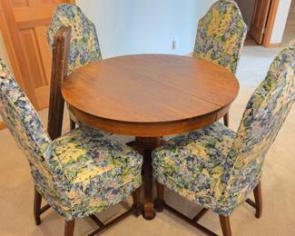 Lot #227 - Antique Oak Table & Chairs, Plus Unfinished Leaves