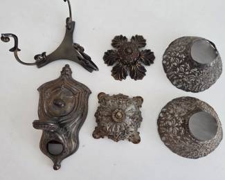 Lot #67 - Antique & Vintage Metal Items