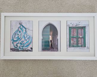 Lot #16 - Photographs of Dubai