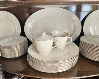 Lenox, service for 10 with serving pieces