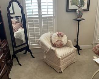 Fern stand, chevel mirror, great little bedroom chair