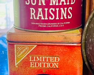 Vintage tins 