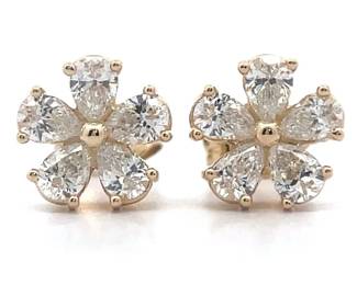 1 Carat Diamond Cluster Flower Stud Earrings in 14k Yellow Gold