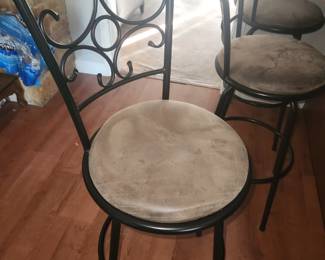 Qty. 3 barstools
