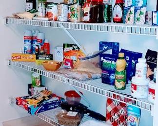 Tur pantry