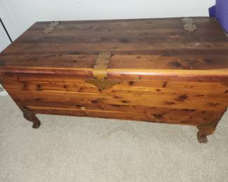 Vintage Caswell-Runyan cedar chest