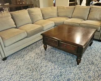 Nice sectional sofa - Hickory